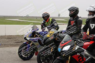 media/Nov-29-2025-TrackDaz (Sat) [[10ae2d9bce]]/Around the Pits/